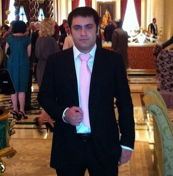 Зияд Бабаев залетел на контрабанде из Турции.
