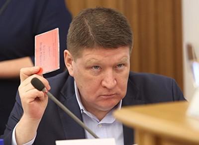 Игорь Плаксин вместо 7 лет условно получил годом меньше реально.