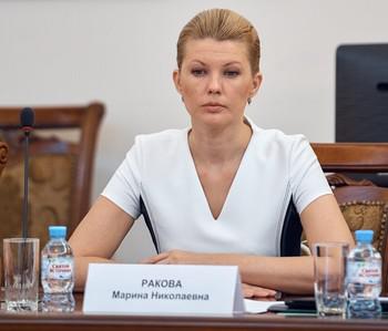 Марина Ракова вывела на мужа 9 млн руб.